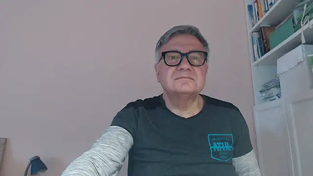 YOU6me online show from May 10, 3:58 pm