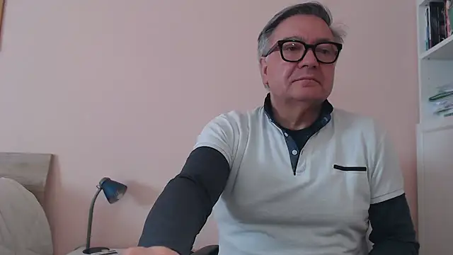 YOU6me online show from February 5, 8:54 am