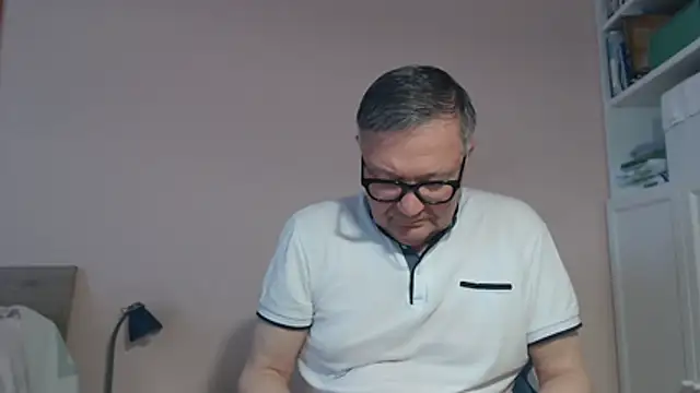 YOU6me online show from June 3, 2:33 pm