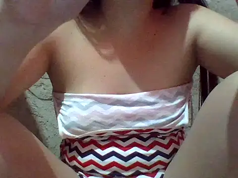 Beatrice143 online show from December 17, 12:37 am