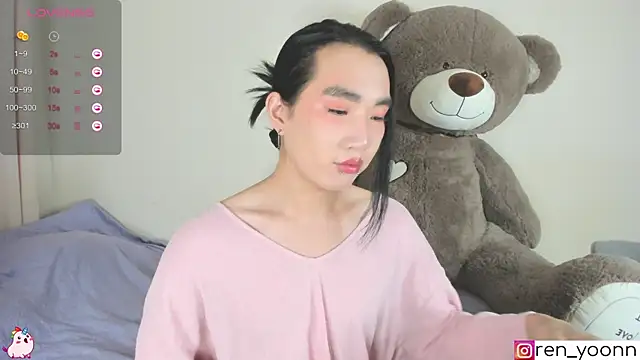 Snapshot of Ren_yoon chatting on October 18, 4:36 am Ren yoon online show from October 18, 4:36 am