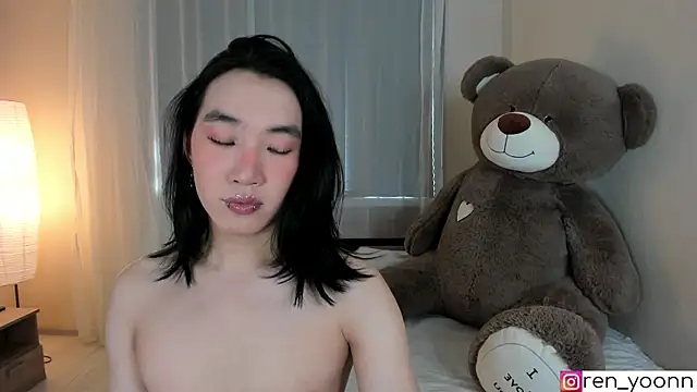 Ren yoon online show from March 8, 11:13 am