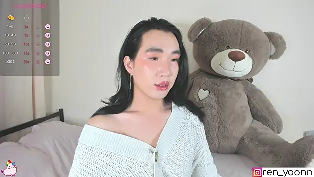 Snapshot of Ren_yoon chatting on October 17, 1:42 am Ren yoon online show from October 17, 1:42 am