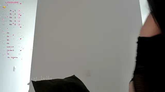 sweetest bella online show from March 12, 9:19 pm