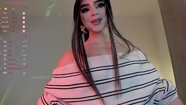 Snapshot of sweetest_bella chatting on November 14, 9:18 pm sweetest bella online show from November 14, 9:18 pm