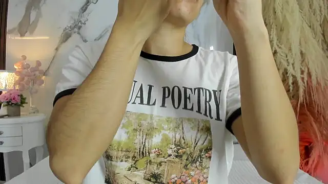 hannahill69 online show from November 20, 5:08 am