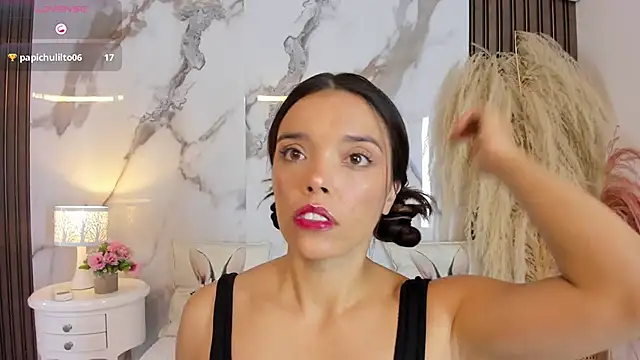 hannahill69 online show from May 6, 5:11 am