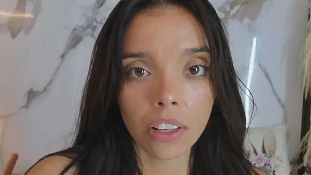 hannahill69 online show from March 5, 10:22 am