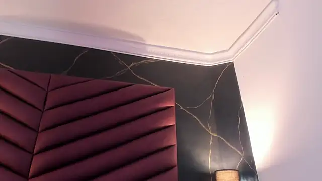 Snapshot of ValerySex_ chatting on November 4, 7:17 pm ValerySex online show from November 4, 7:17 pm