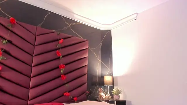 Snapshot of ValerySex_ chatting on February 21, 7:05 pm ValerySex online show from February 21, 7:05 pm