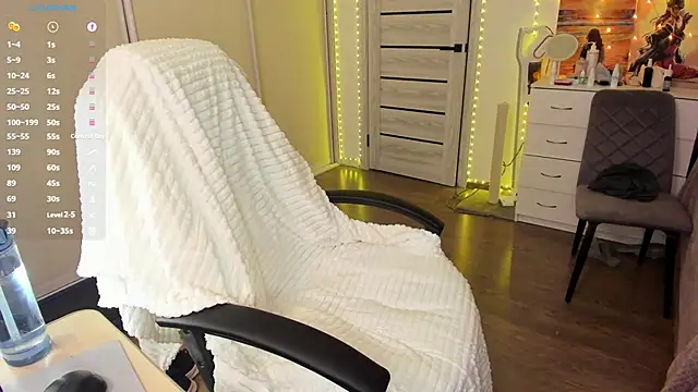 Ophelia mm online show from November 15, 7:12 am