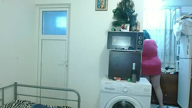 RidemerafSuzana online show from February 8, 2:05 pm