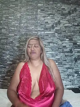 Mammabear 4u online show from February 21, 9:50 pm