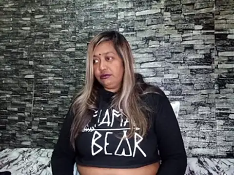Mammabear 4u online show from June 6, 7:41 pm