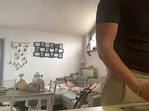 iamrafaelhot online show from March 14, 1:39 pm