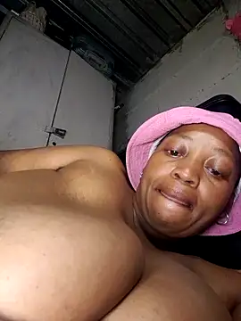 winterqueenx online show from December 20, 10:56 pm