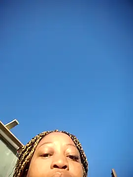 winterqueenx online show from May 26, 5:27 am