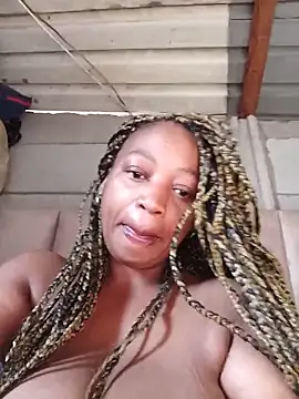 winterqueenx online show from May 30, 6:20 am