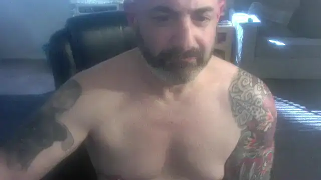 palidin1 online show from February 4, 8:15 pm