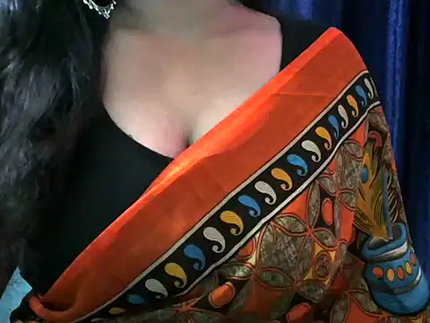 Snapshot of SexyRashmika chatting on February 4, 7:55 pm SexyRashmika online show from February 4, 7:55 pm
