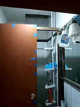 Snapshot of Felipenuevo1 chatting on November 18, 3:54 am Felipenuevo1 online show from November 18, 3:54 am