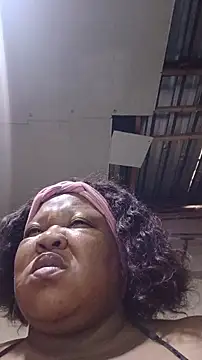 XSEXYBBW69 online show from April 6, 11:00 am