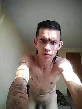 001HENRYAlejandro online show from December 15, 7:31 pm