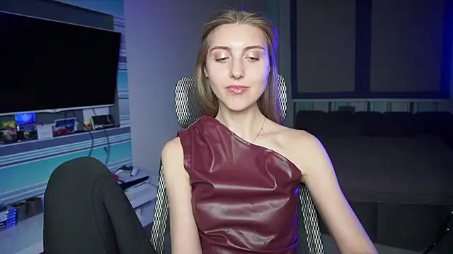 Snapshot of CassiaBlade1 chatting on September 23, 5:09 pm CassiaBlade1 online show from September 23, 5:09 pm