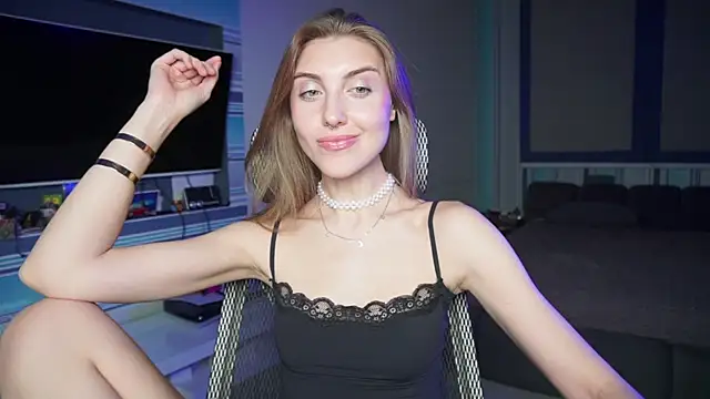 Snapshot of CassiaBlade1 chatting on September 28, 4:58 pm CassiaBlade1 online show from September 28, 4:58 pm