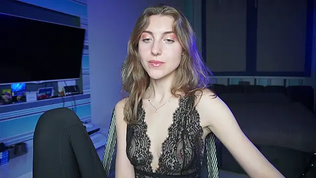 Snapshot of CassiaBlade1 chatting on October 21, 3:00 pm CassiaBlade1 online show from October 21, 3:00 pm