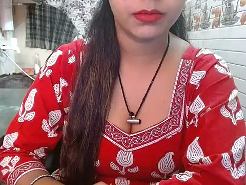 LovingPihu online show from November 18, 6:17 am