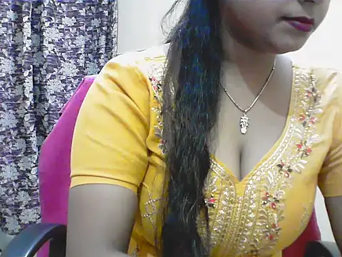 LovingPihu online show from May 7, 5:11 am