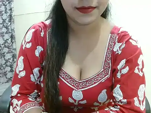 LovingPihu online show from April 18, 4:59 am