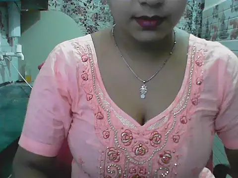 LovingPihu online show from May 26, 5:27 am