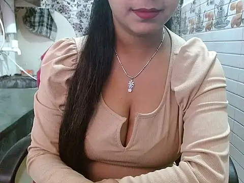 LovingPihu online show from March 22, 5:10 am