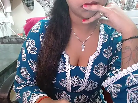 LovingPihu online show from March 24, 5:29 am