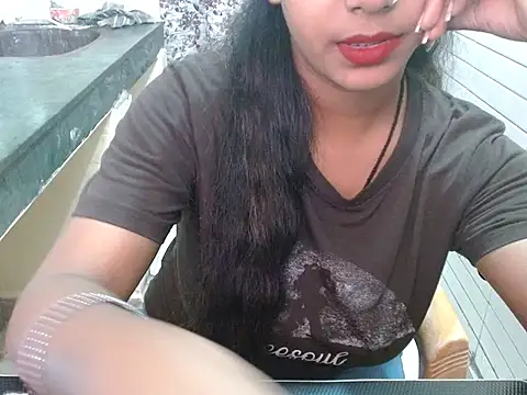 LovingPihu online show from October 13, 5:31 am