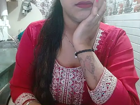 LovingPihu online show from March 20, 5:52 am