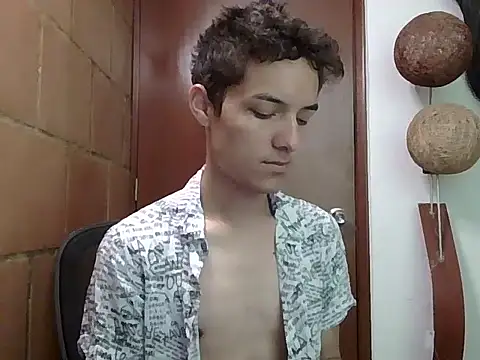 andys 26 online show from April 13, 8:24 pm