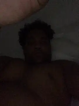 Snapshot of axelvarita chatting on February 9, 7:56 pm axelvarita online show from February 9, 7:56 pm