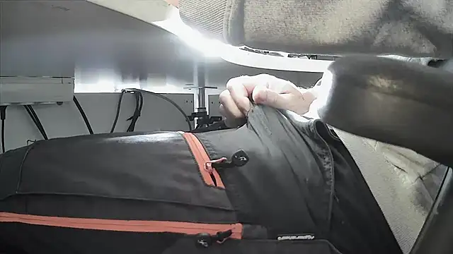 TomCumQuick online show from April 27, 6:00 am