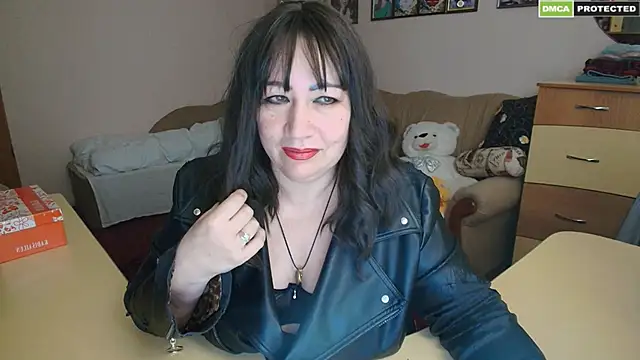 Lucretia Goldi  online show from March 19, 12:37 am