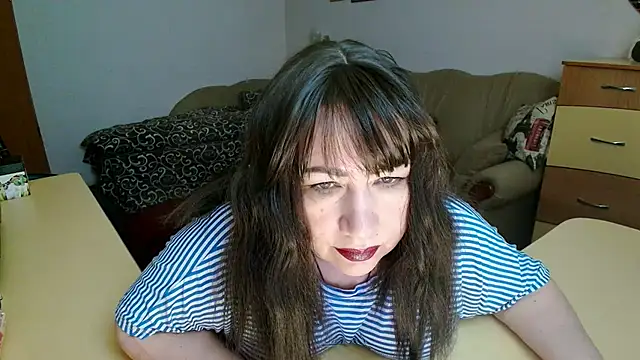 Lucretia Goldi  online show from April 29, 11:22 pm