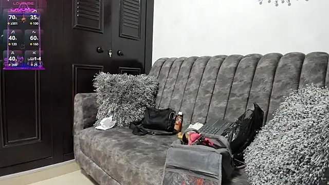 Snapshot of Keyla_Milf chatting on October 15, 2:21 am Keyla Milf online show from October 15, 2:21 am