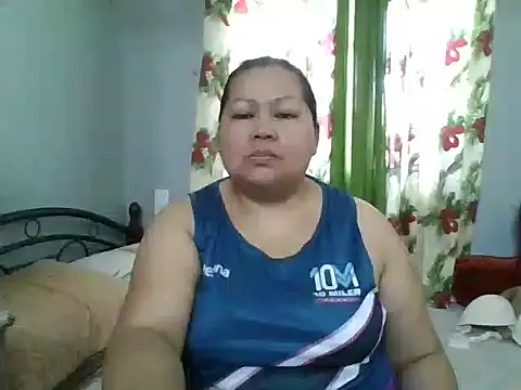 hornyKENDAH online show from April 1, 3:19 am