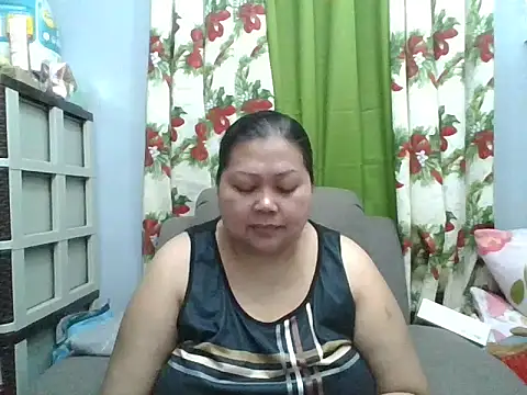 hornyKENDAH online show from April 15, 5:17 pm