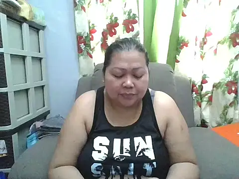 hornyKENDAH online show from April 21, 2:47 am