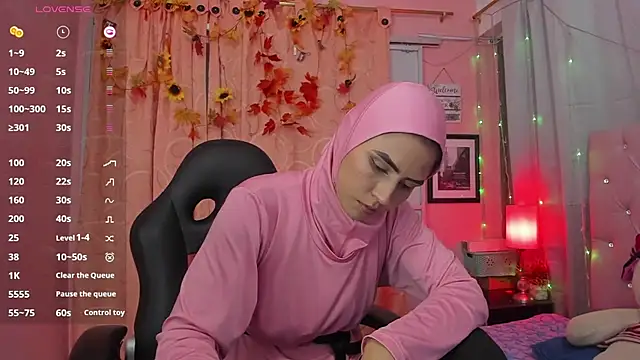 Snapshot of DarshaKhemu chatting on March 14, 9:00 pm DarshaKhemu online show from March 14, 9:00 pm