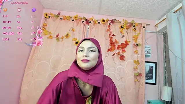 DarshaKhemu online show from November 8, 8:45 pm