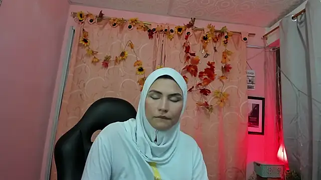 Snapshot of DarshaKhemu chatting on September 15, 9:26 pm DarshaKhemu online show from September 15, 9:26 pm